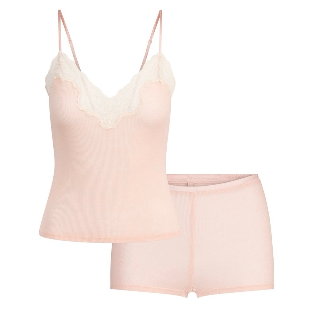 SKIMS Lace and Cami Short Set/VILLA *Sold Out*